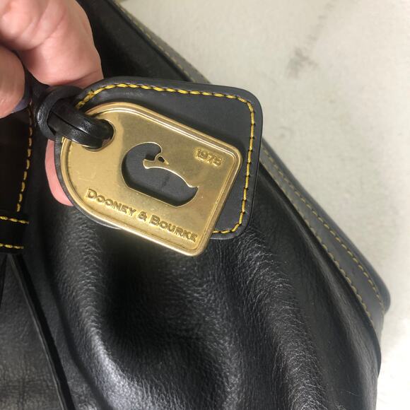 Dooney & Bourke Purse Tassel Drawstring Tote Bucket Black Leather Shoulder Bag - Picture 8 of 16